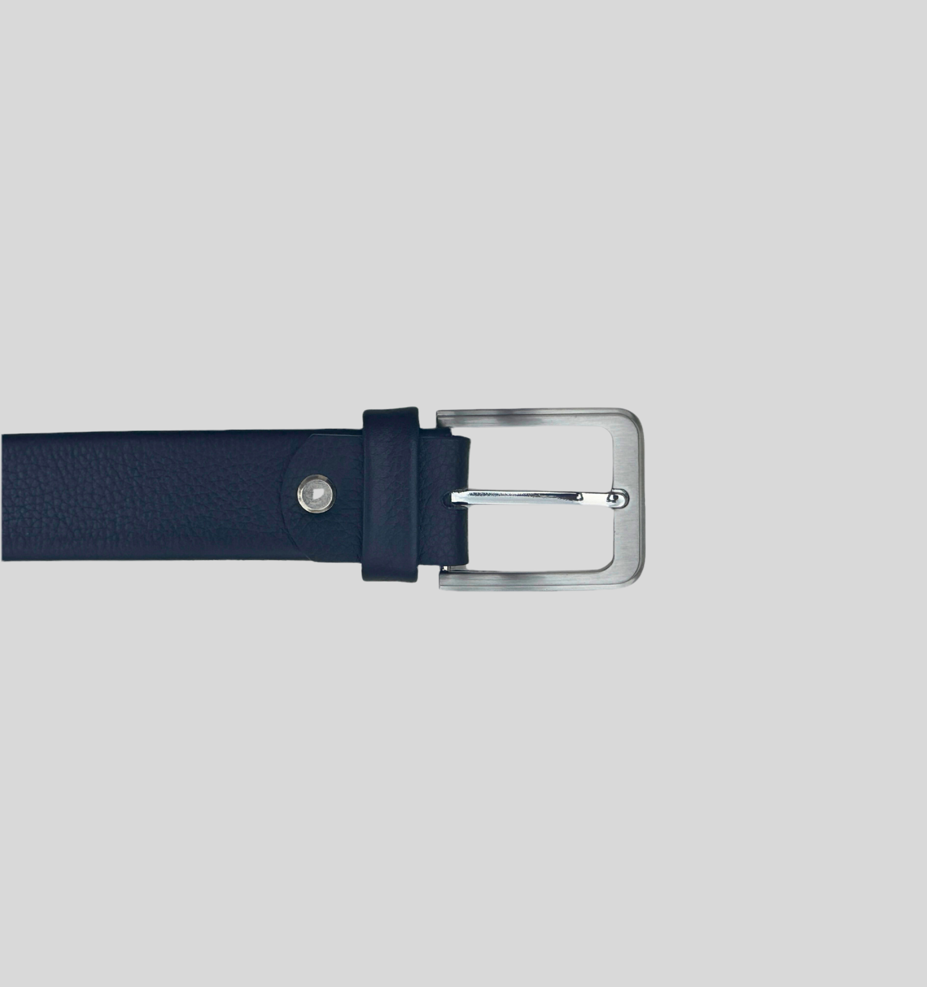 Premium Full-Grain Leather Belt – Black with Brushed Silver Buckle